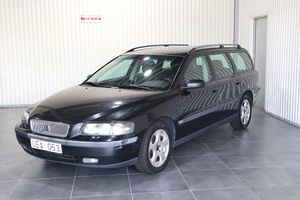 Volvo V70 2004