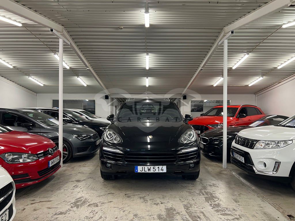 Porsche Cayenne 2011