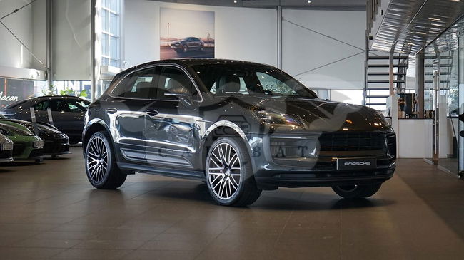 Porsche Macan 2021