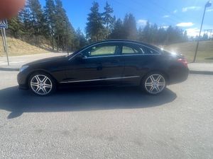 Mercedes-Benz E 2010