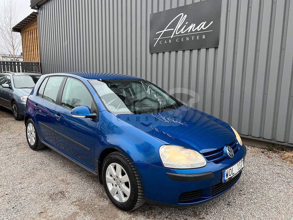Volkswagen Golf 2004
