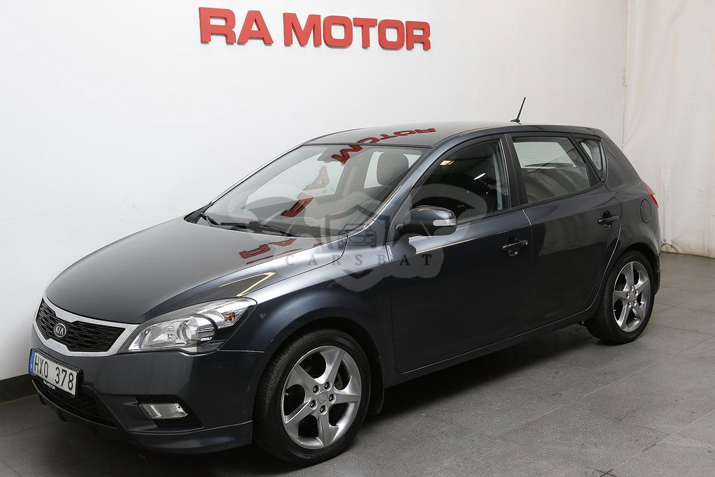 Kia Ceed 2011