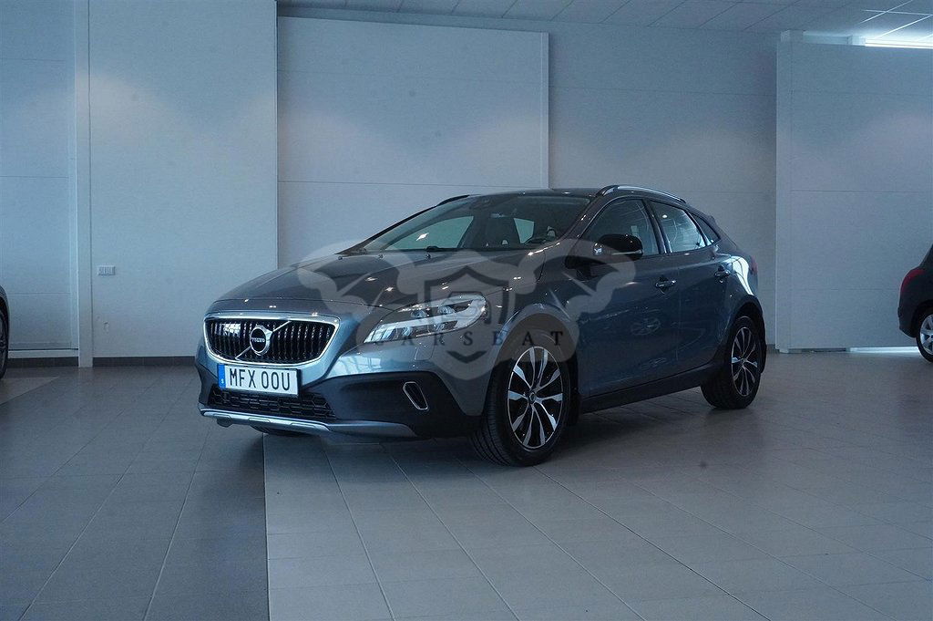 Volvo V40 2019