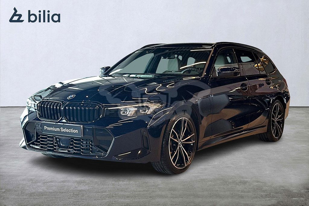 BMW 3 Series 330e 2022