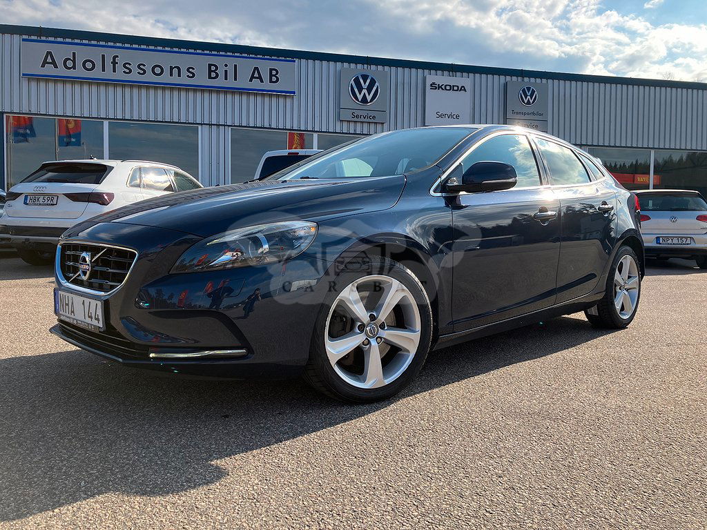 Volvo V40 2013