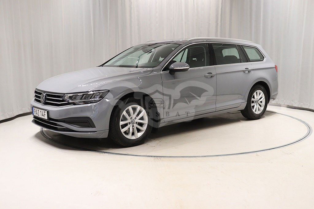 Volkswagen Passat 2023