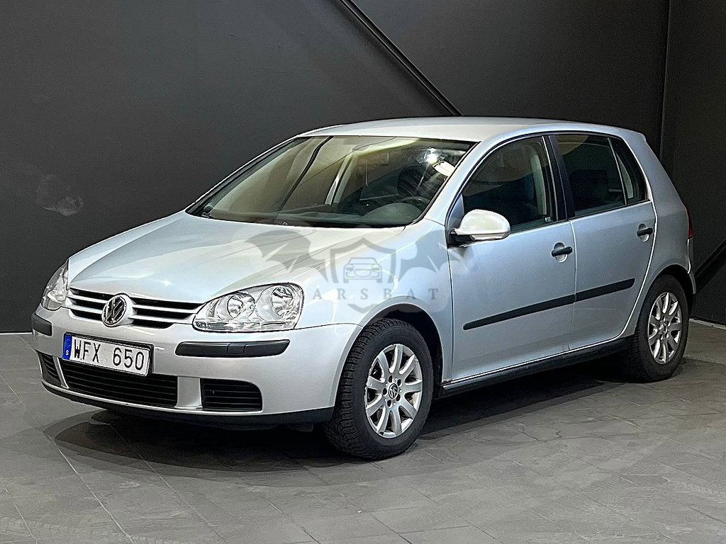 Volkswagen Golf 2004