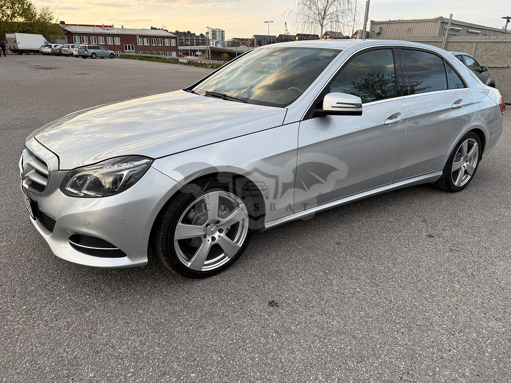 Mercedes-Benz E 2013