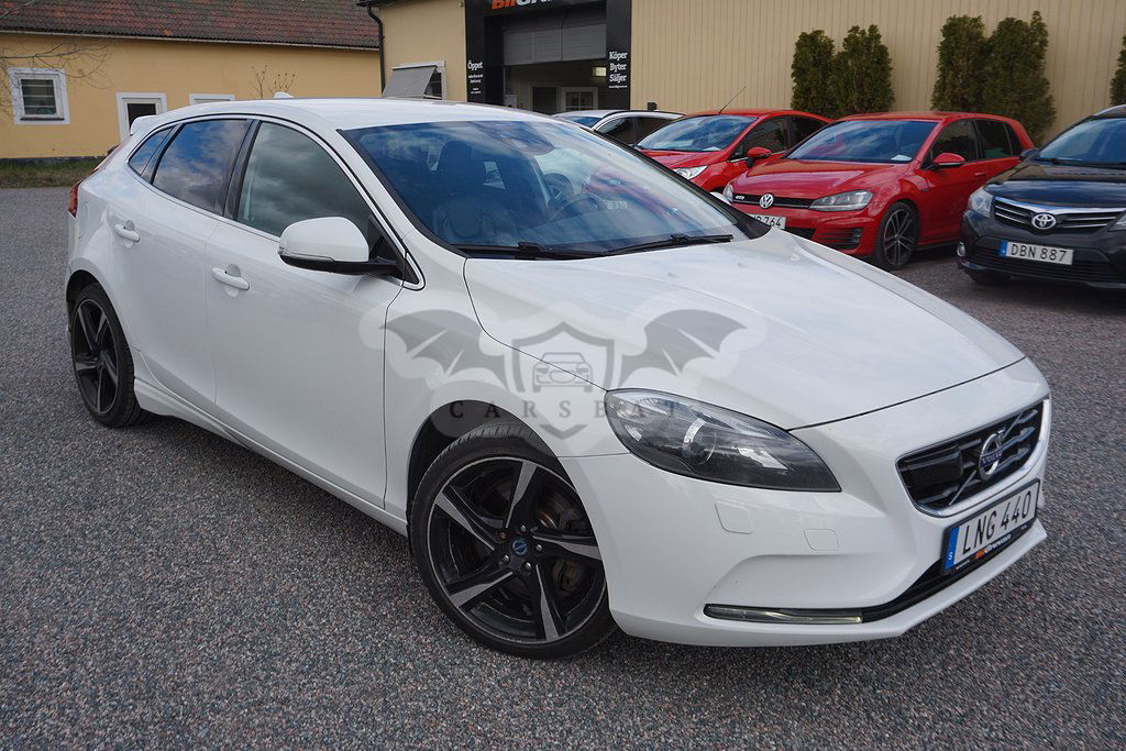 Volvo V40 2013
