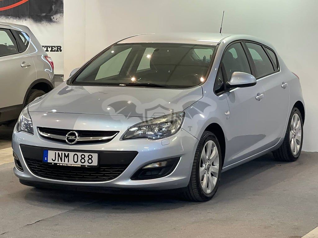 Opel Astra 2015