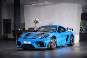 Porsche Cayman 2022