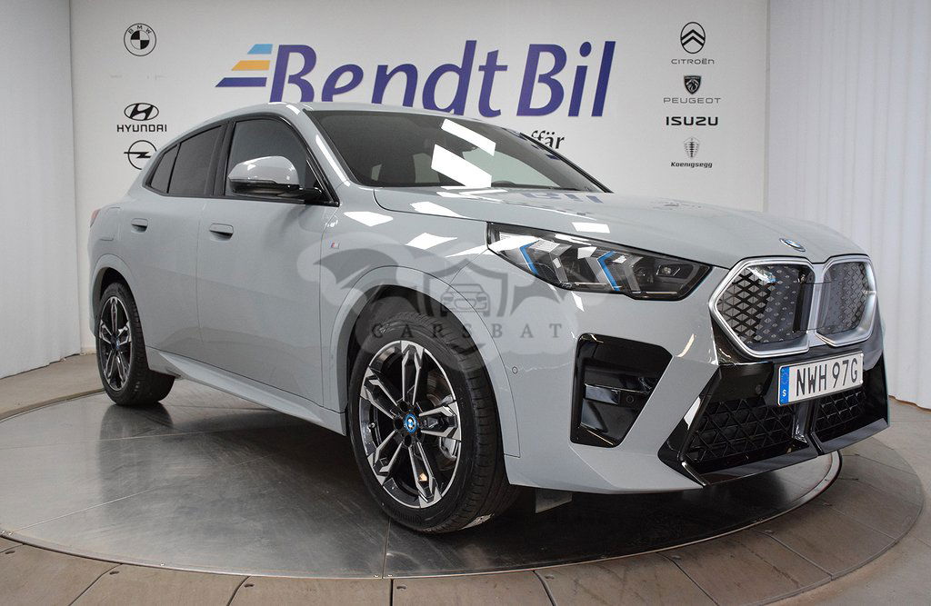 BMW iX2 2024