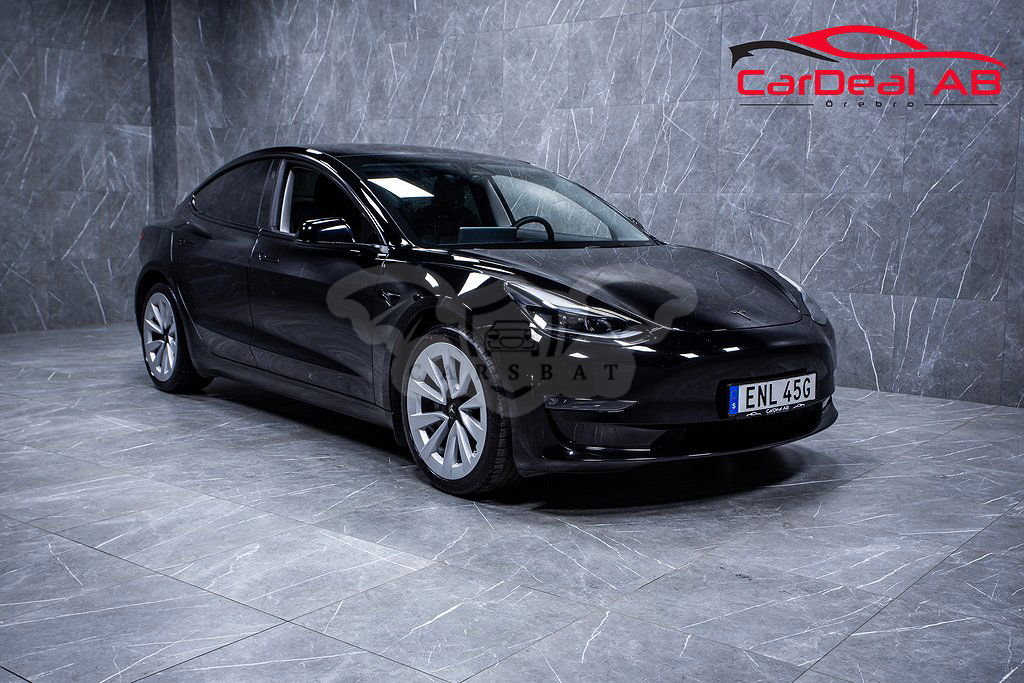 Tesla Model 3 2022