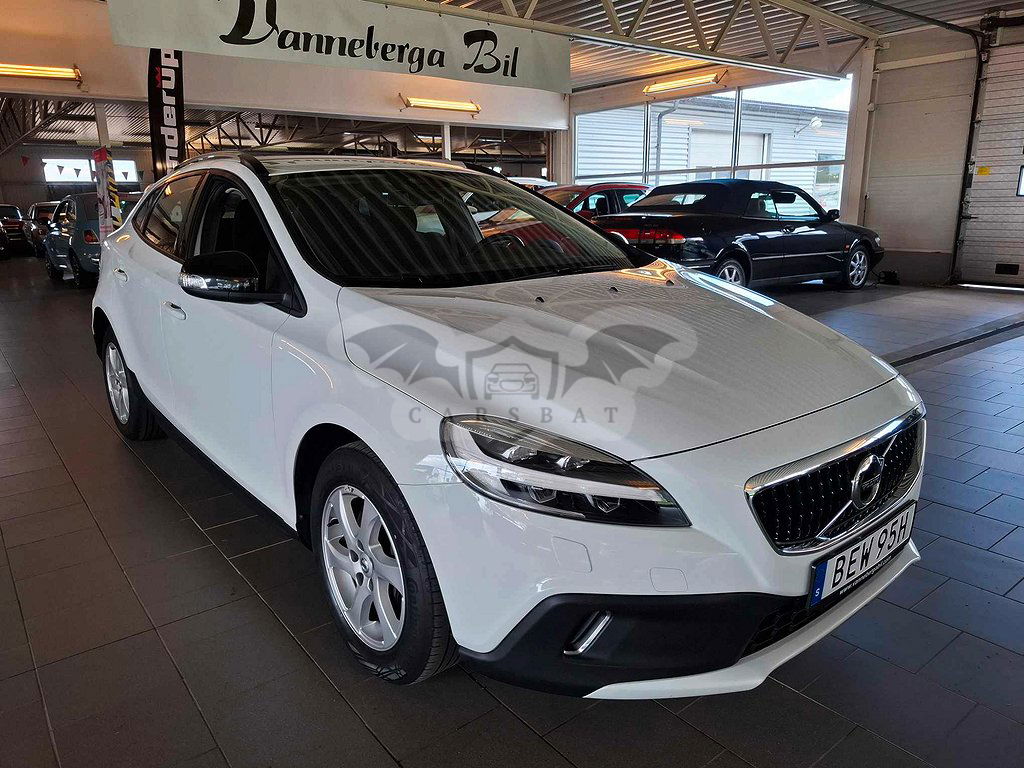 Volvo V40 2019