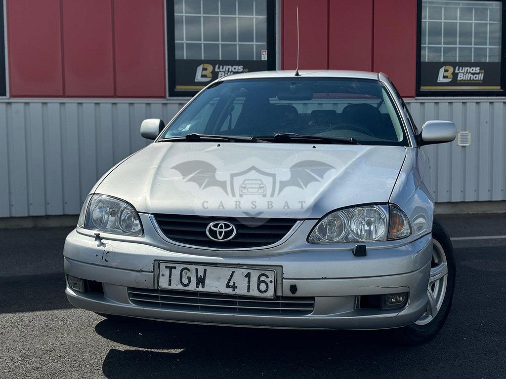 Toyota Avensis 2001