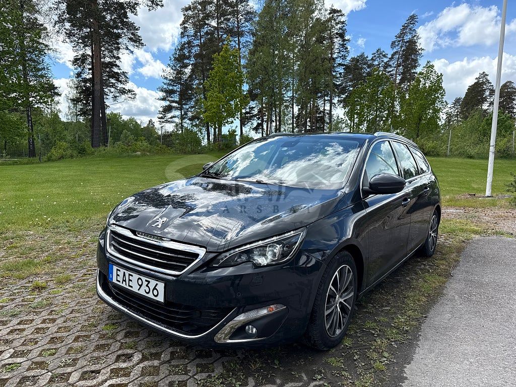 Peugeot 308 2016