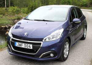 Peugeot 208 2015
