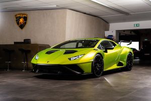 Lamborghini Huracan 2021