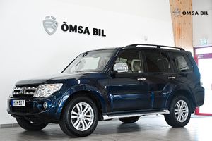 Mitsubishi Pajero 2012