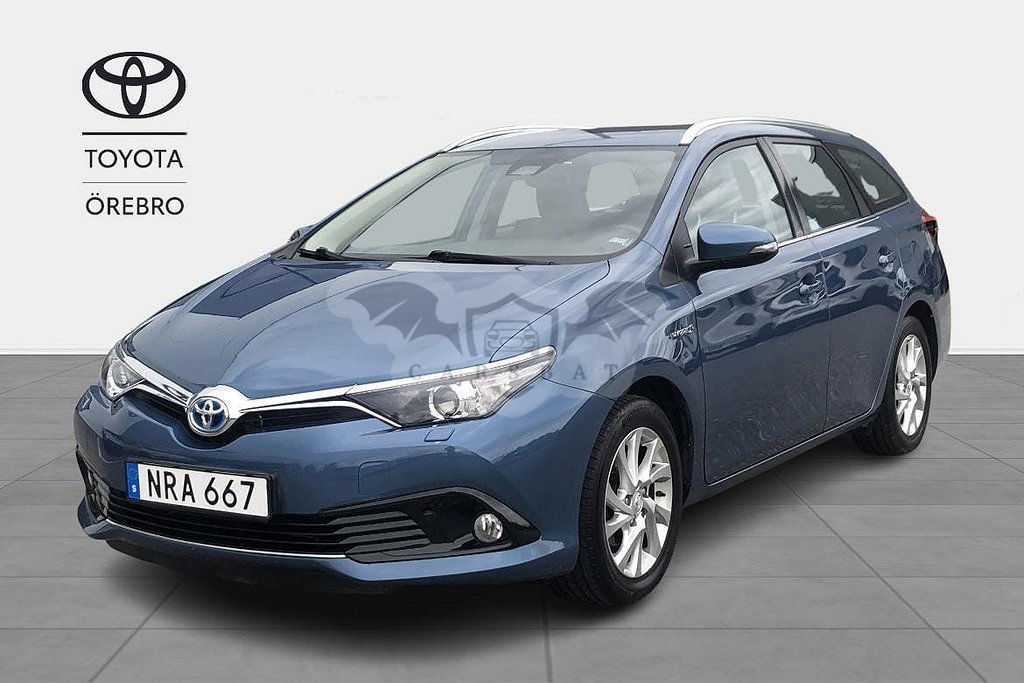 Toyota Auris 2015
