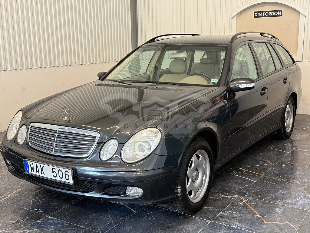 Mercedes-Benz E 2004