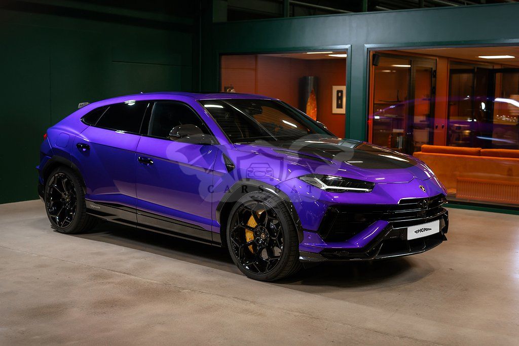 Lamborghini Urus 2024