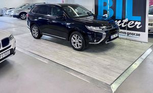 Mitsubishi Outlander 2016