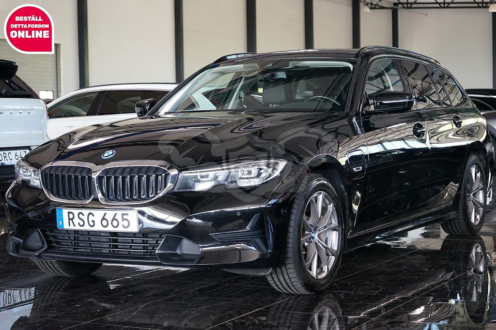 BMW 3 Series 330e 2022