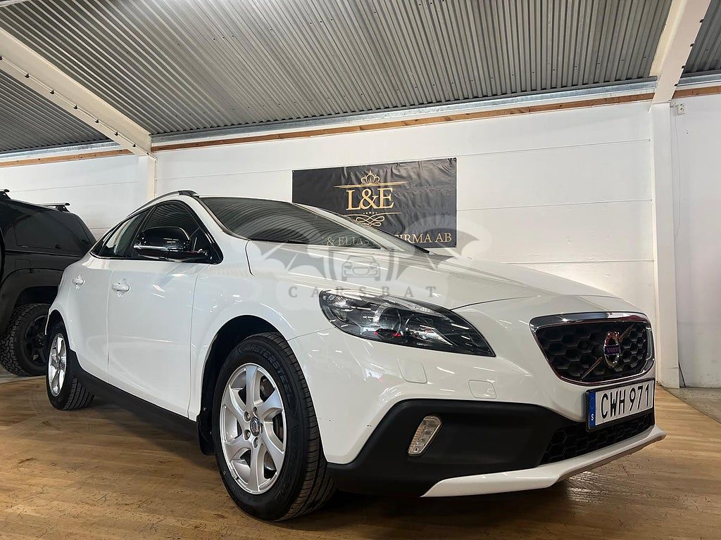 Volvo V40 2015