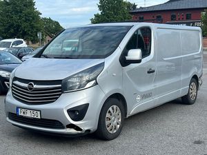 Opel Vivaro 2015