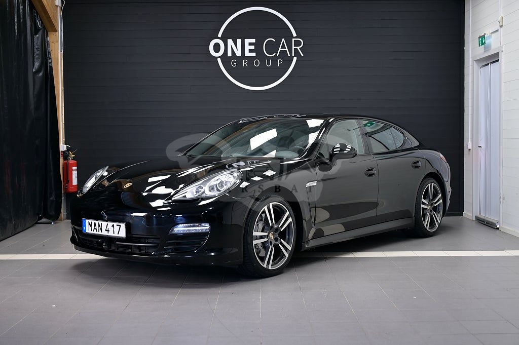 Porsche Panamera 2012