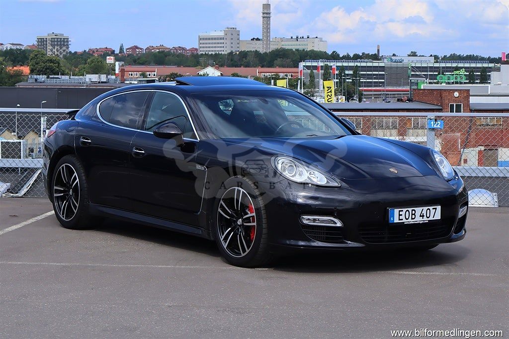 Porsche Panamera 2013