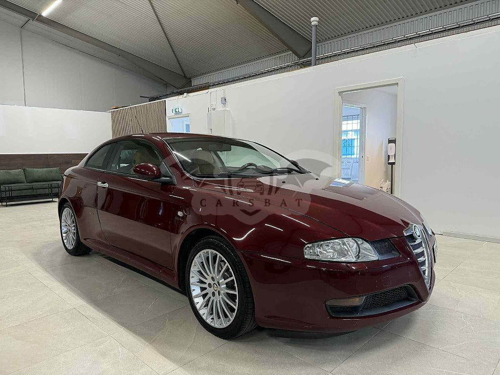 Alfa Romeo GT 2005