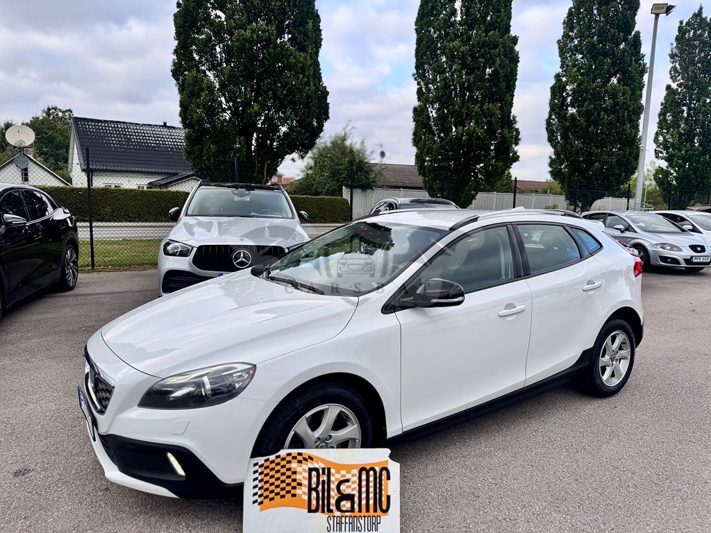 Volvo V40 2014