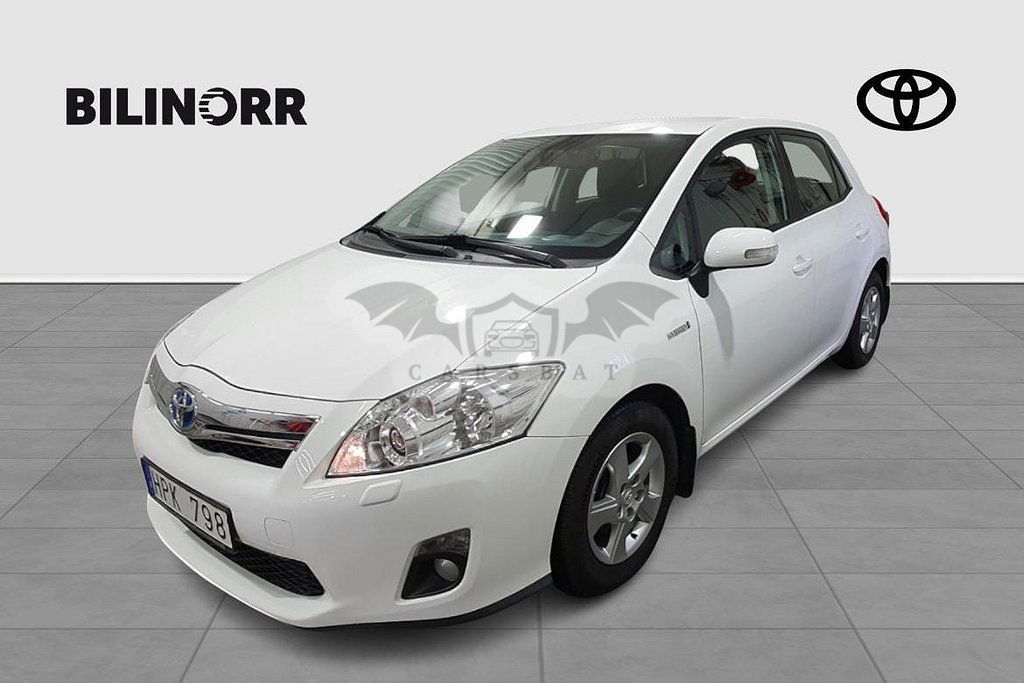 Toyota Auris 2011