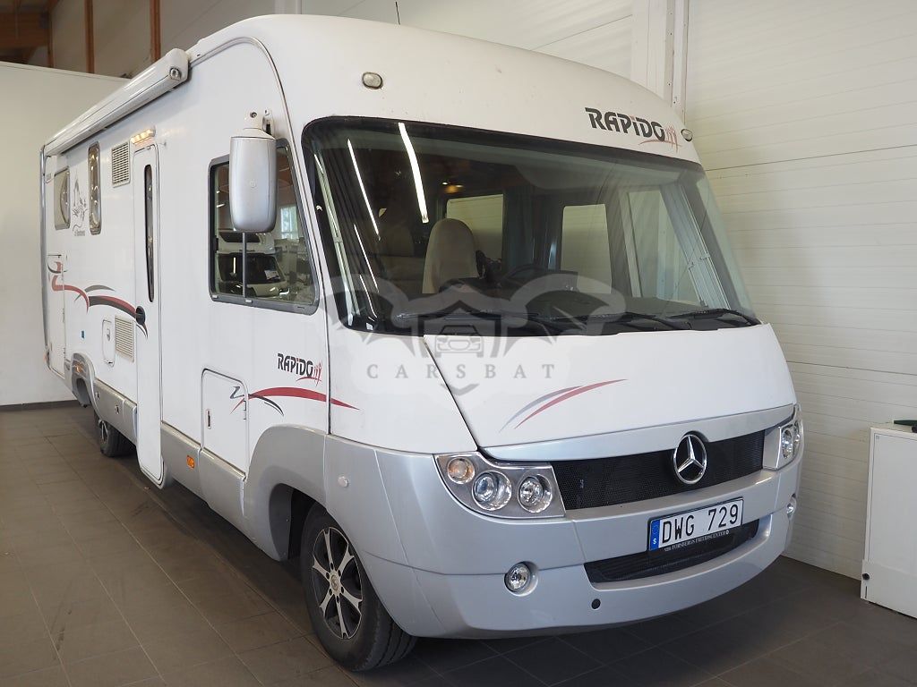 Rapido m996 mercedes benz i aut i 150hk i långbäddar 2007