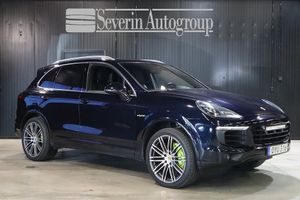Porsche Cayenne 2016
