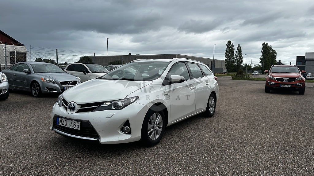 Toyota Auris 2013