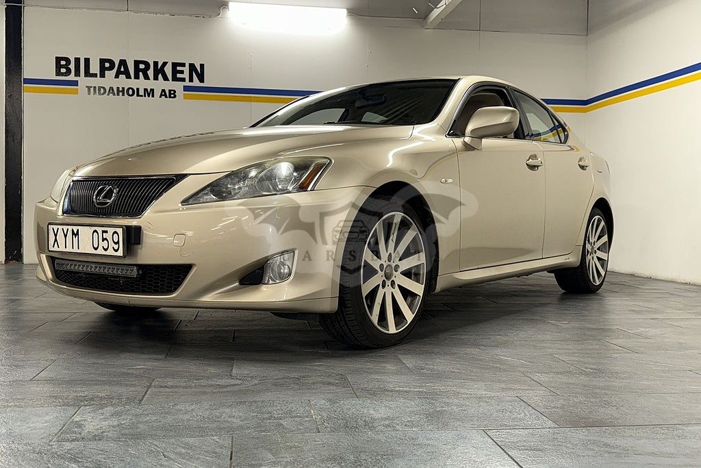 Lexus IS 2006