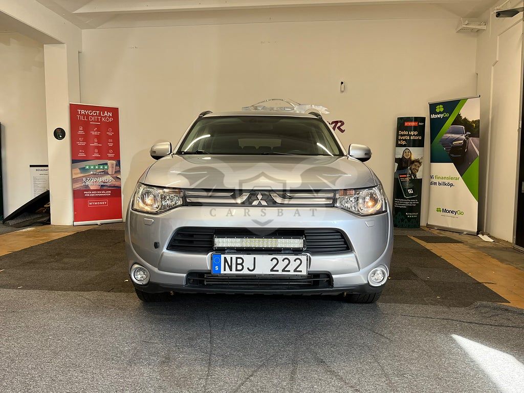 Mitsubishi Outlander 2013