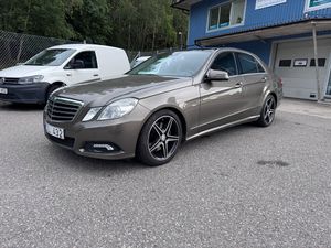 Mercedes-Benz E 2011