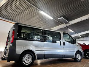 Opel Vivaro 2011