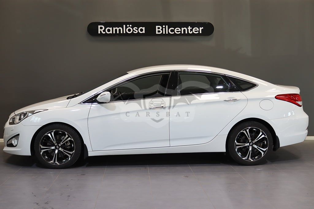 Hyundai i40 2012