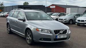 Volvo V70 2011