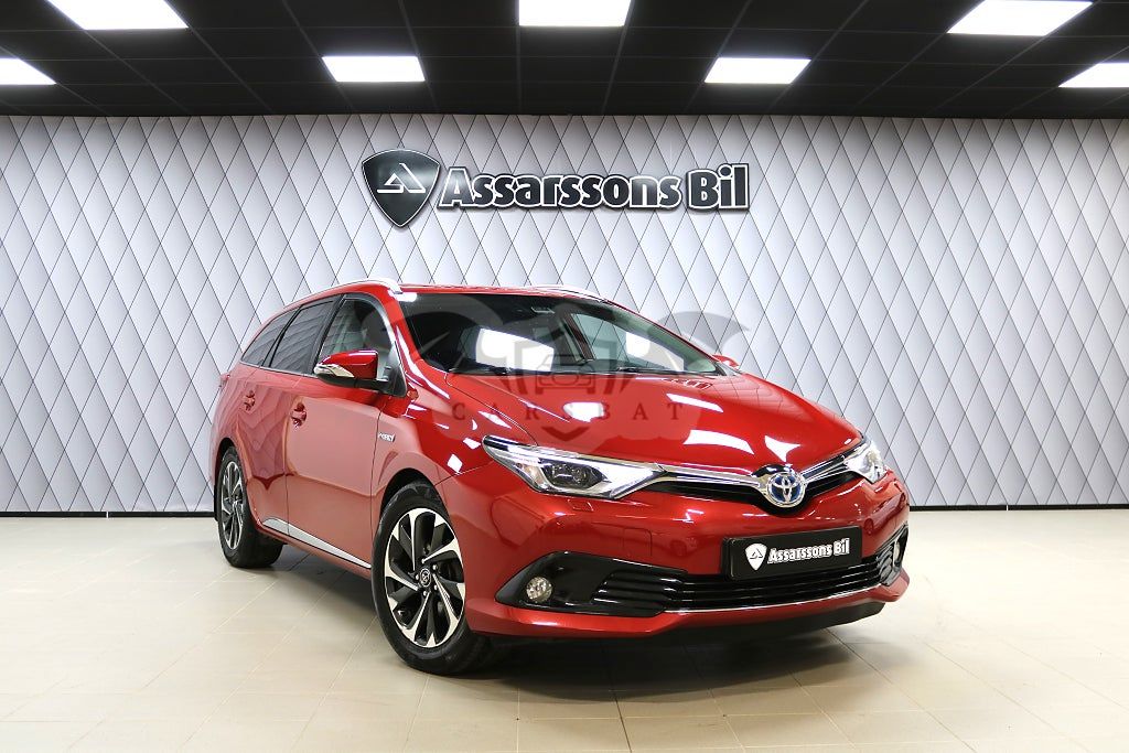 Toyota Auris 2015