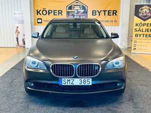 BMW 7 Series 740 2009