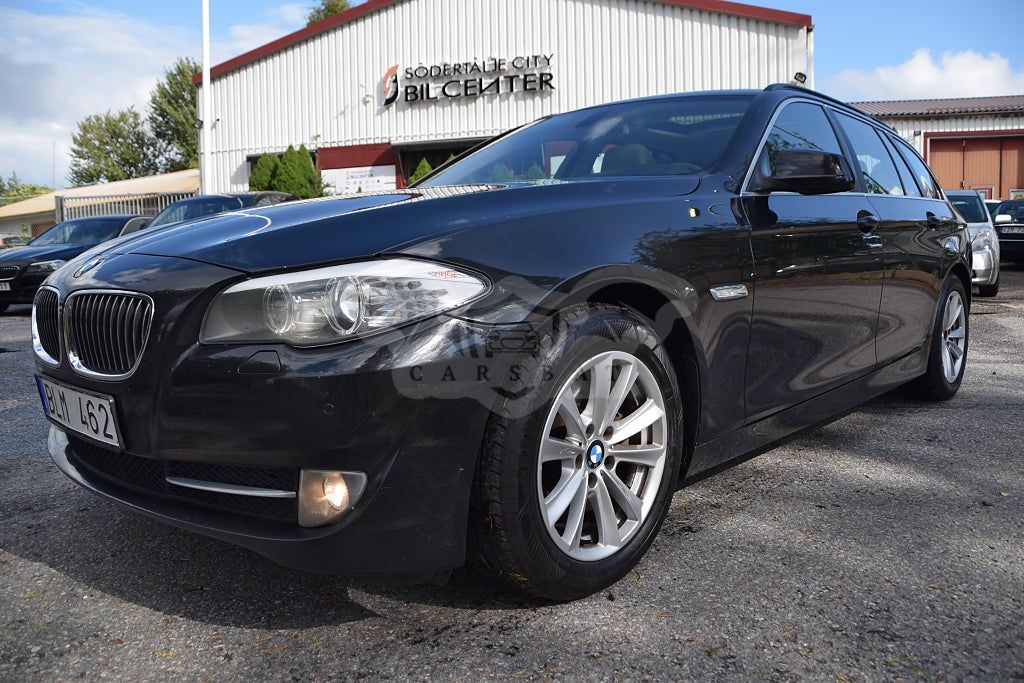 BMW 5 Series 520 2011