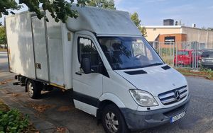 Mercedes-Benz Sprinter 2012