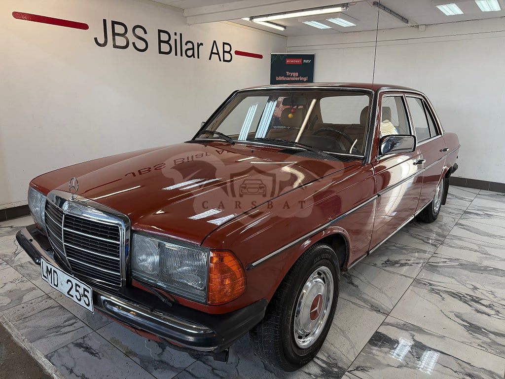 Mercedes-Benz 200 1983