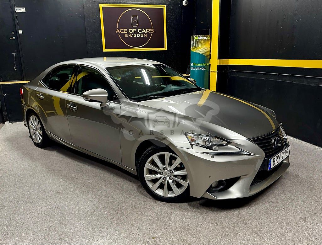 Lexus IS 2014